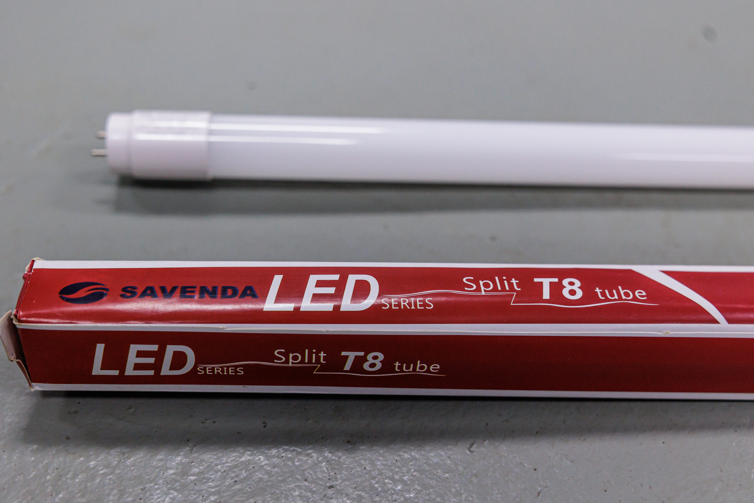 LED series Split T8 tube 18W